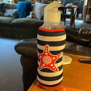 Tupperware ECO clear Water Bottle lid and starfish sleeve striped